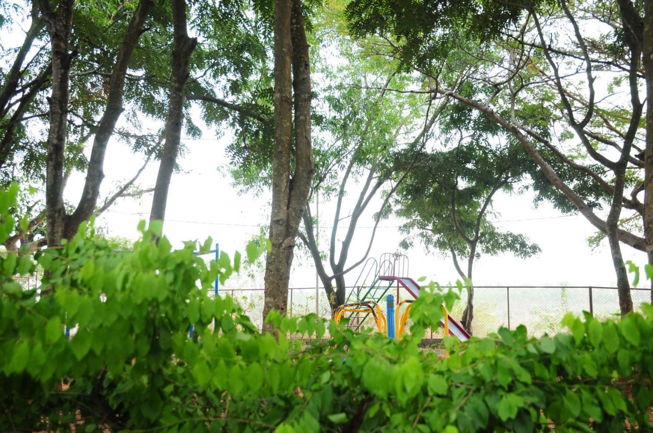 Kstdc Hotel Mayura Nisarga Pearl Valley Anekal Kültér fotó